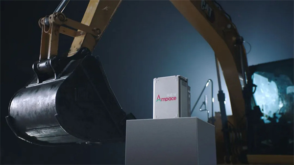 再获央视聚焦，新能安雪豹电池如何“跑赢”新国标？